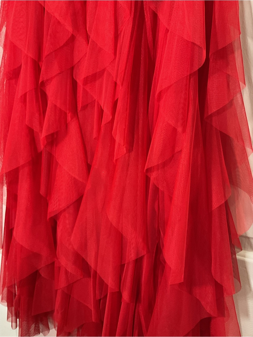 CeCe Red Tiered Tulle Midi Skirt NWT Size Medium - Picture 12 of 14